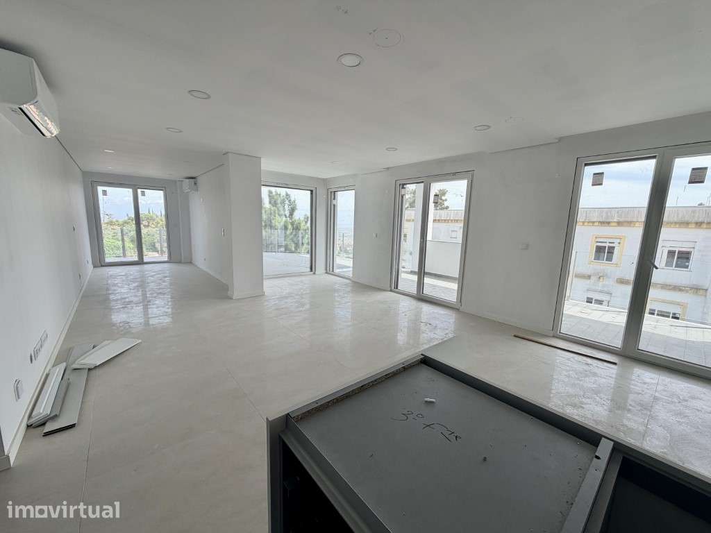 Apartamento Novo a venda em Palmela, com Parqueamento e Terraço - Grande imagem: 4/19