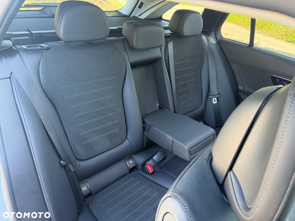Mercedes-Benz Klasa C 220 d 9G-TRONIC AMG Line - 13