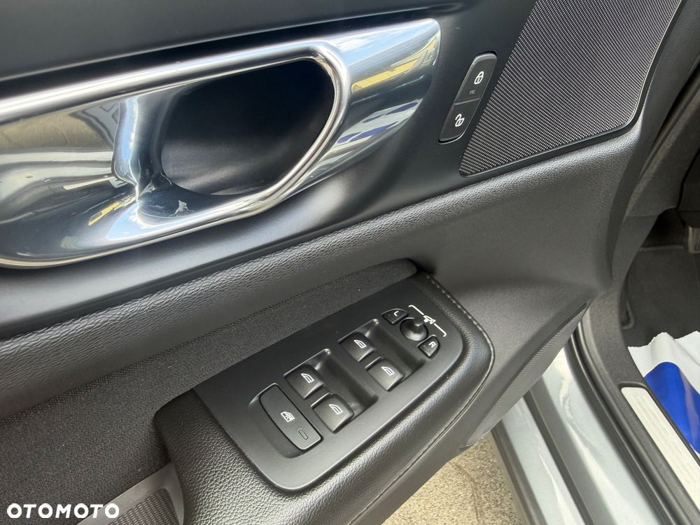 Volvo V60 - 17