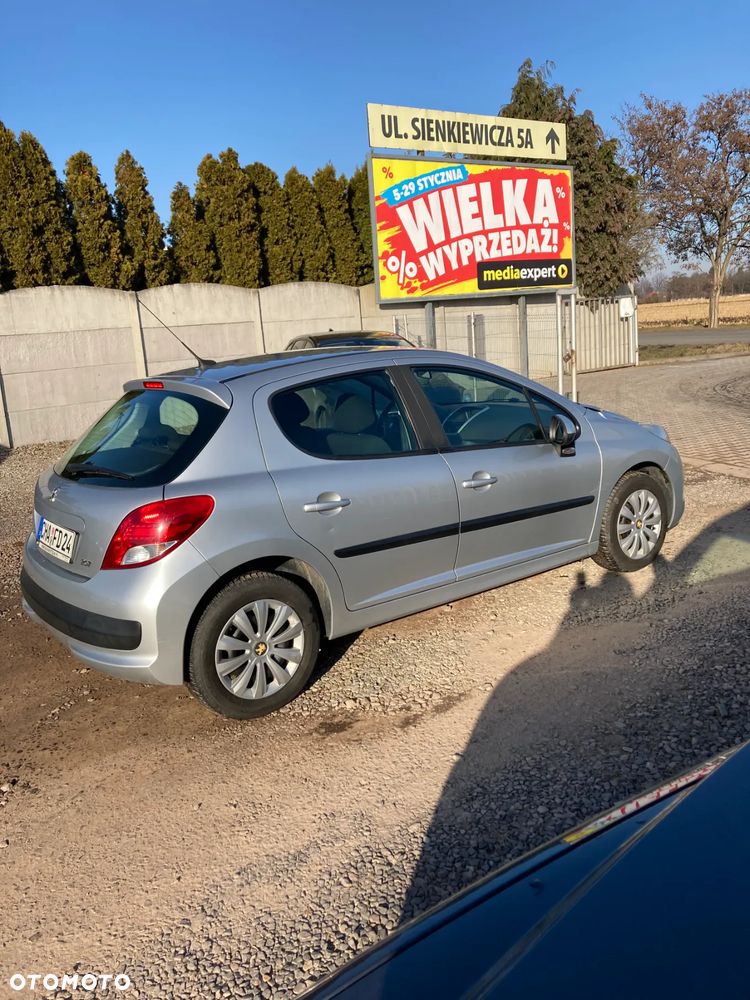 Peugeot 207 70 HDi FAP Tendance - 3