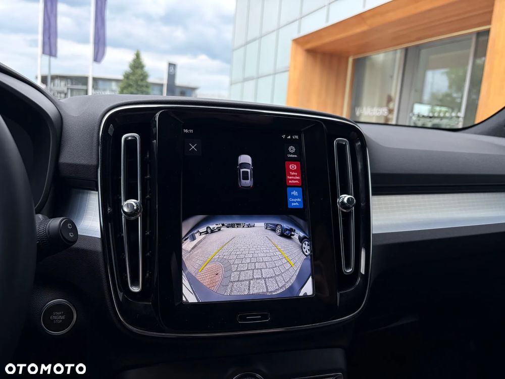 Volvo XC 40 B3 Core - 11