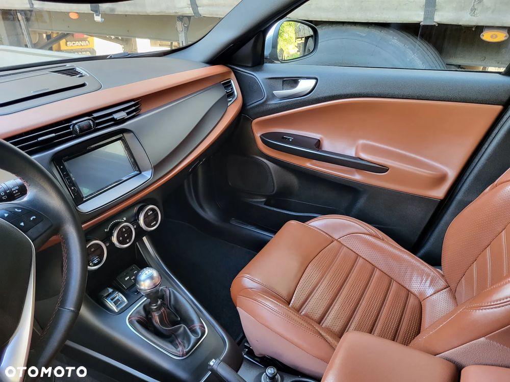Alfa Romeo Giulietta 1.4 TB 16V - 21