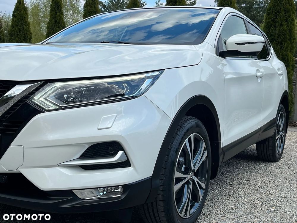 Nissan Qashqai 1.3 DIG-T N-Connecta - 12
