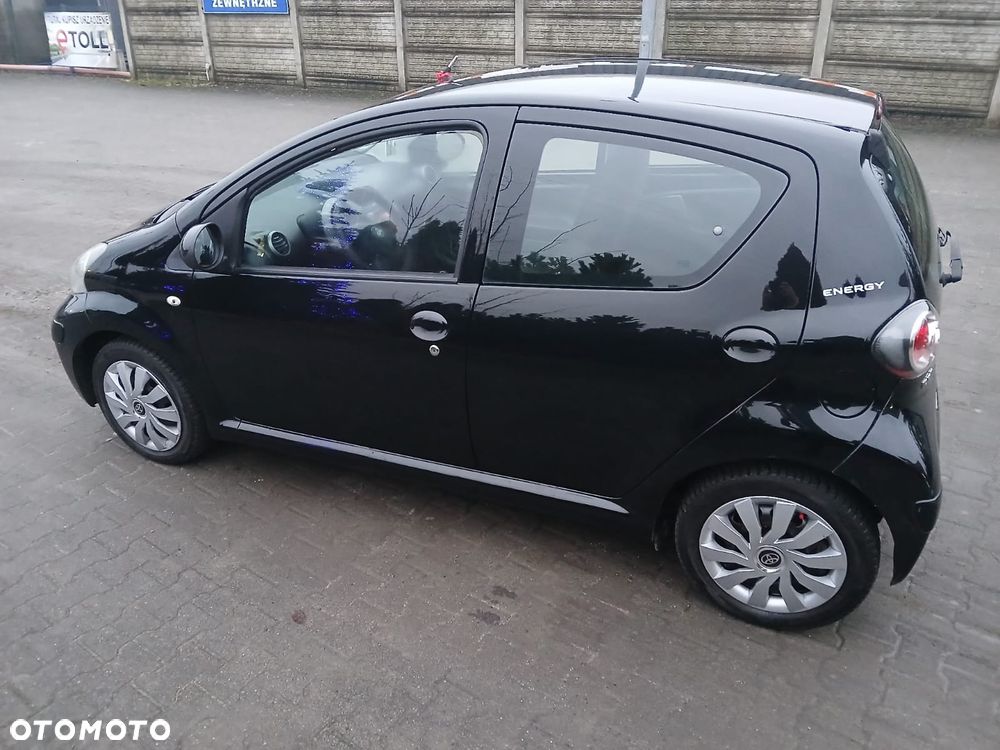 Toyota Aygo - 12