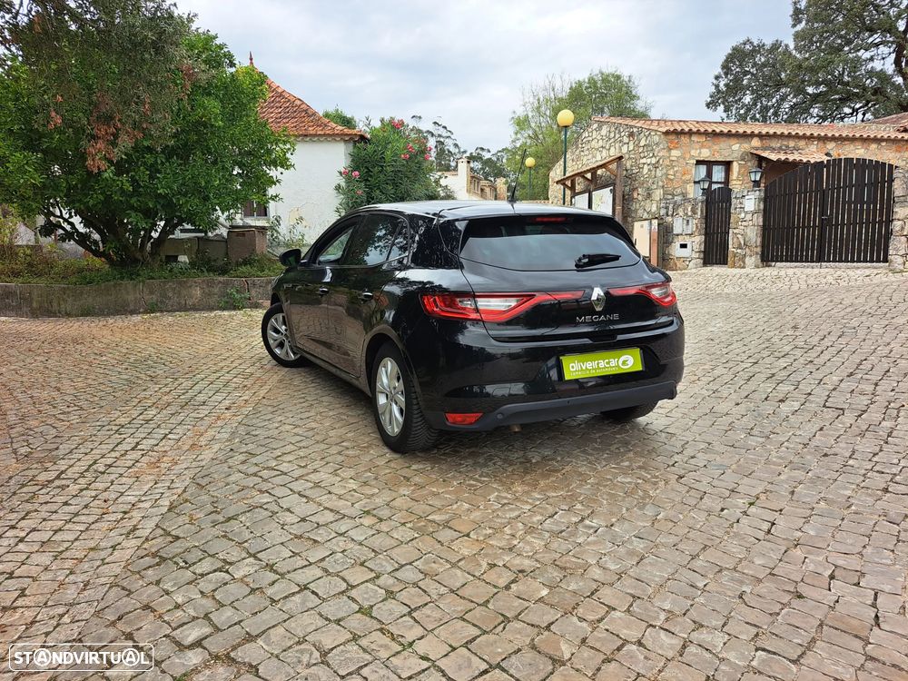 Renault Mégane - 45