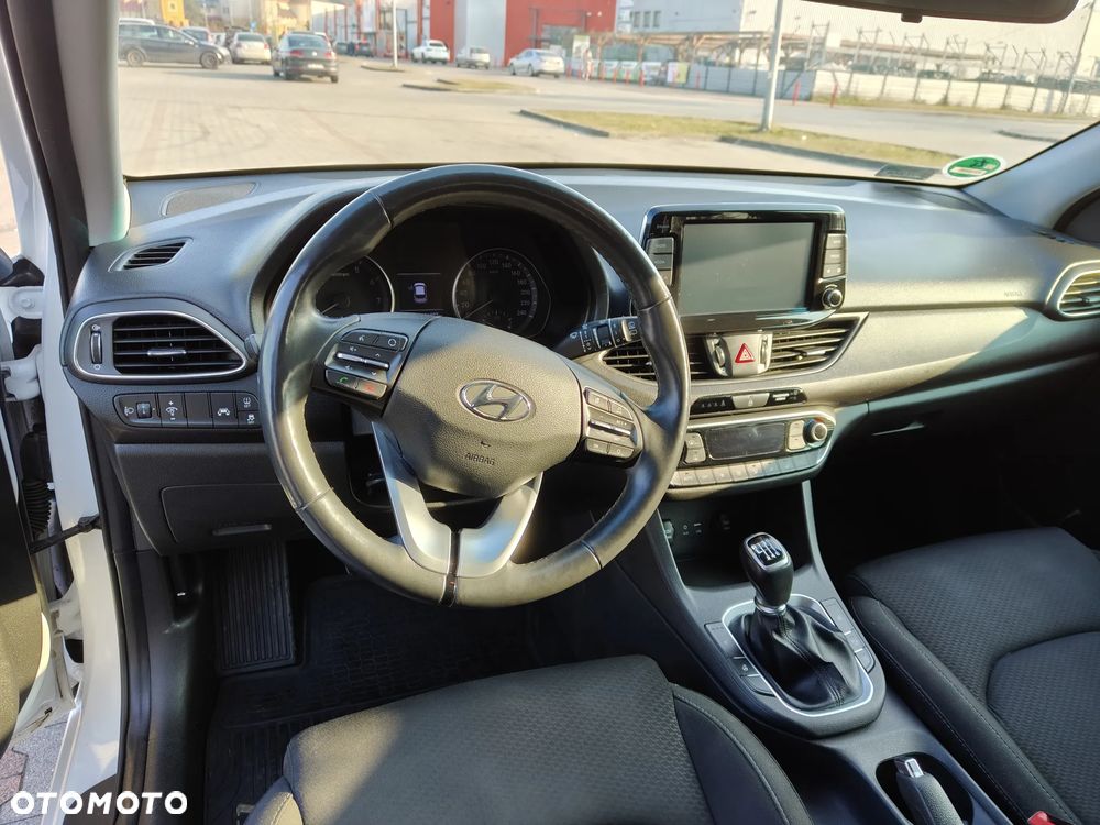 Hyundai i30 1.4 T-GDI Comfort - 10