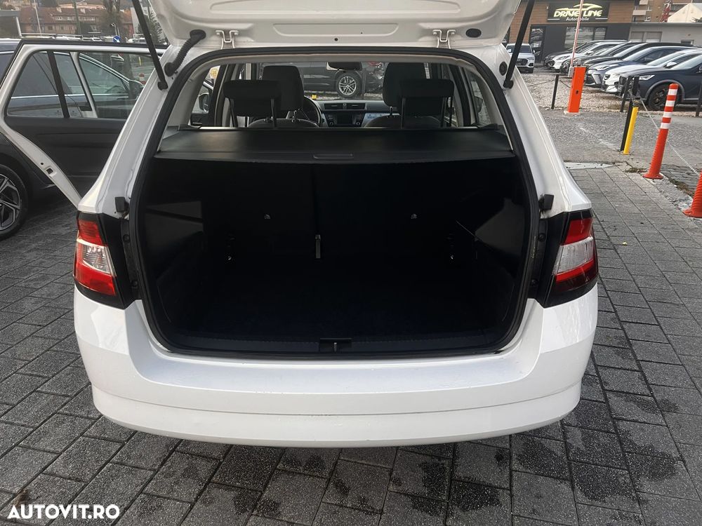Skoda Fabia - 10