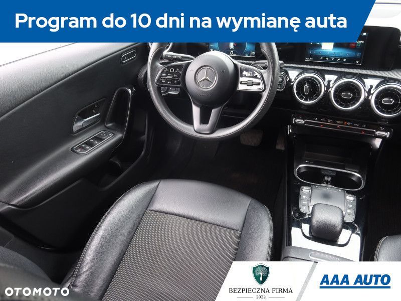 Mercedes-Benz CLA - 9