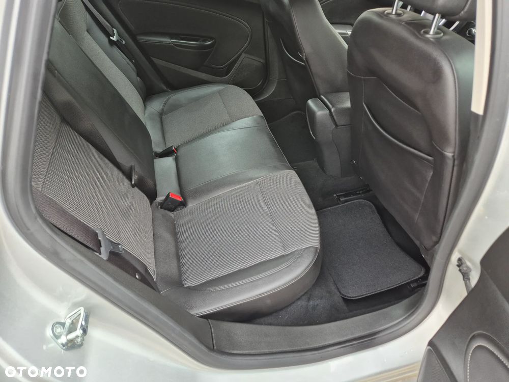 Opel Astra 1.4 Turbo - 8