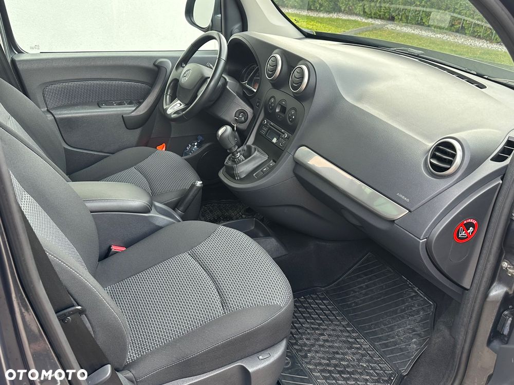 Mercedes-Benz Citan - 11