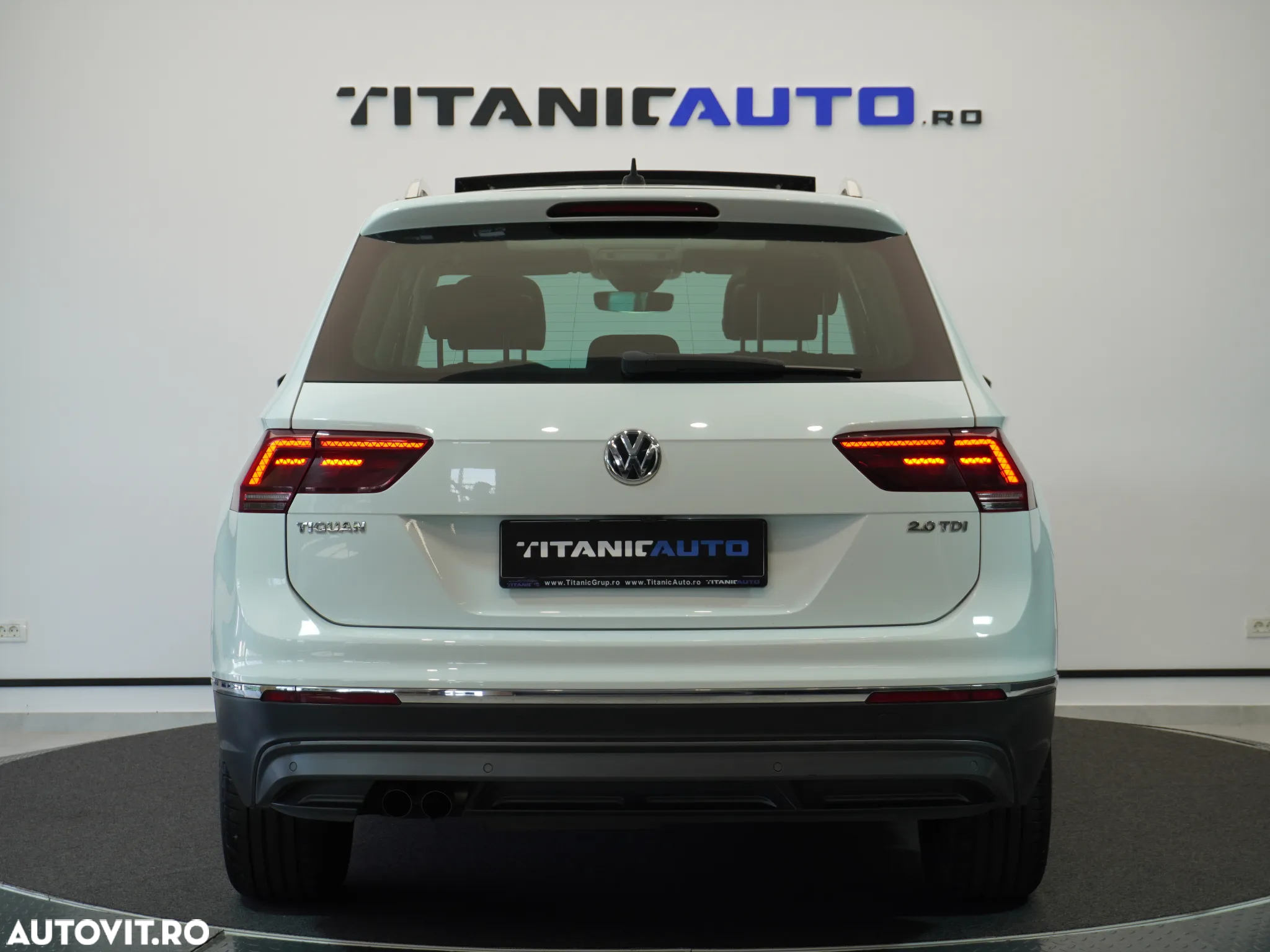 Volkswagen Tiguan 2.0 TDI SCR DSG Elegance - 9