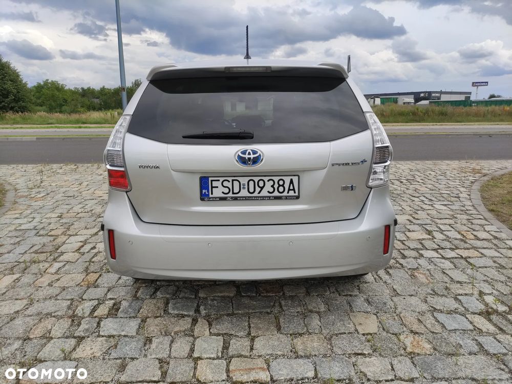 Toyota Prius+ (Hybrid) Life - 8