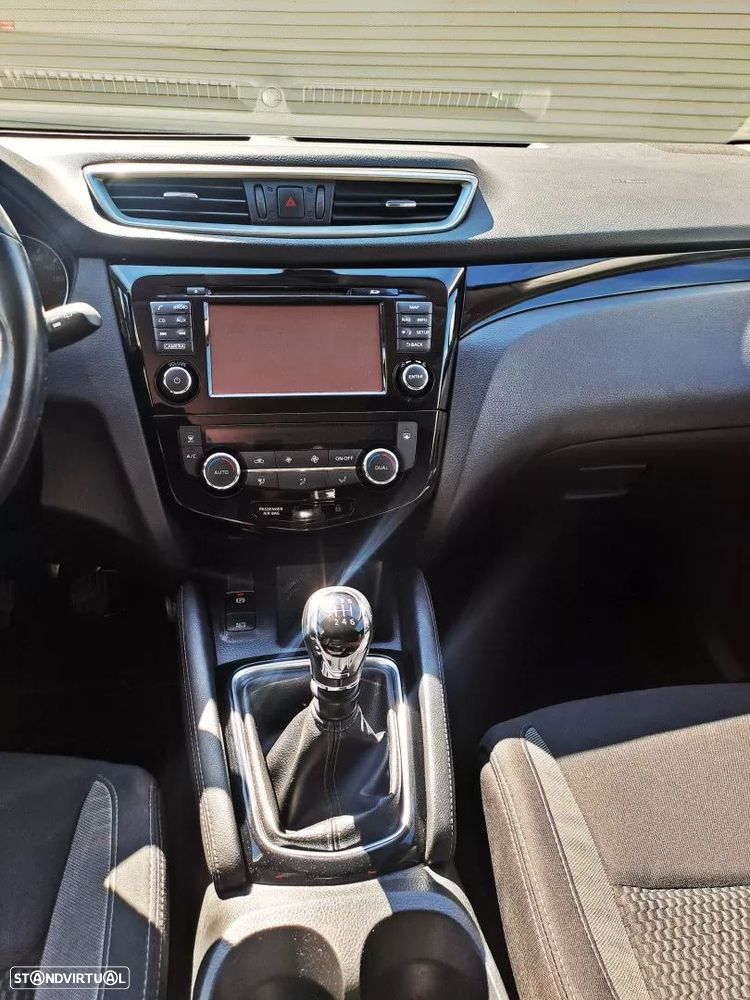 Nissan Qashqai 1.5 dCi Tekna - 13