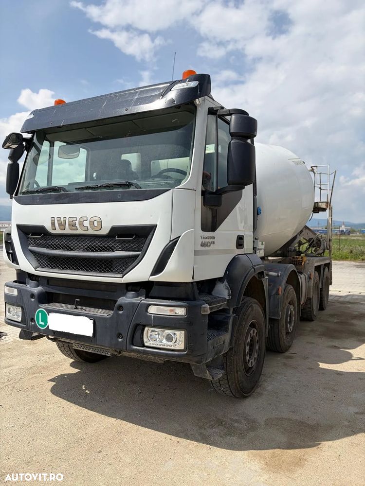 Iveco TRAKKER - 1