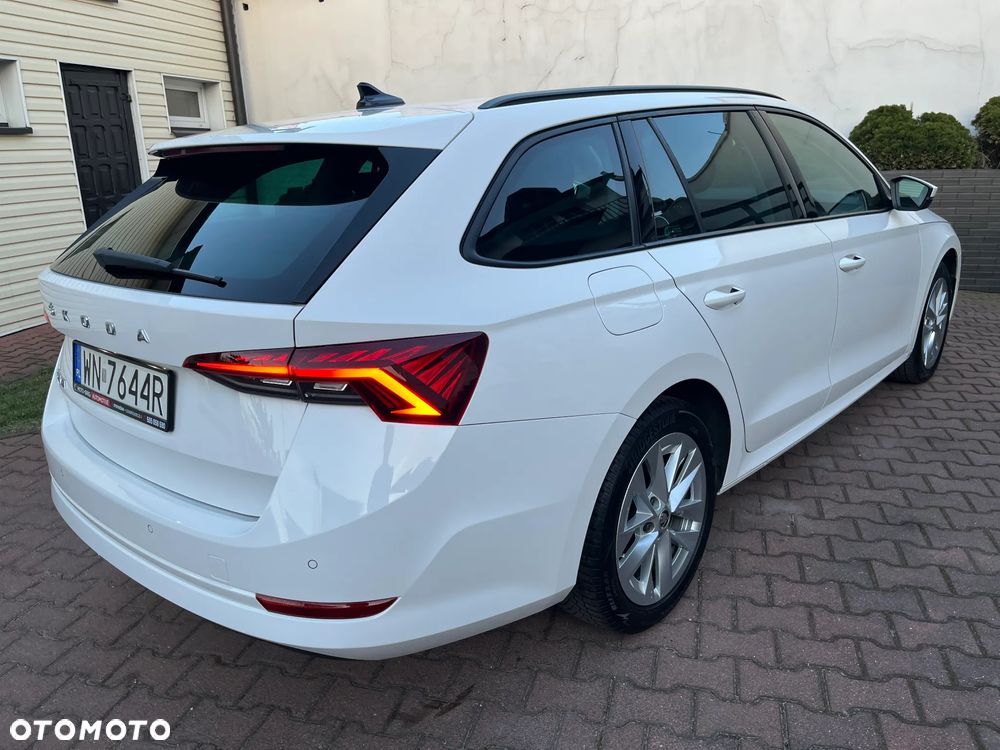 Skoda Octavia 1.5 TSI ACT Ambition - 9