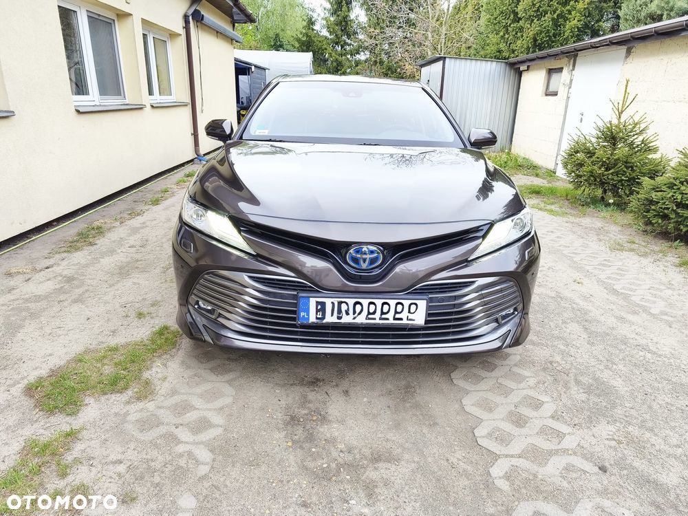 Toyota Camry 2.5 Hybrid Executive CVT - 3