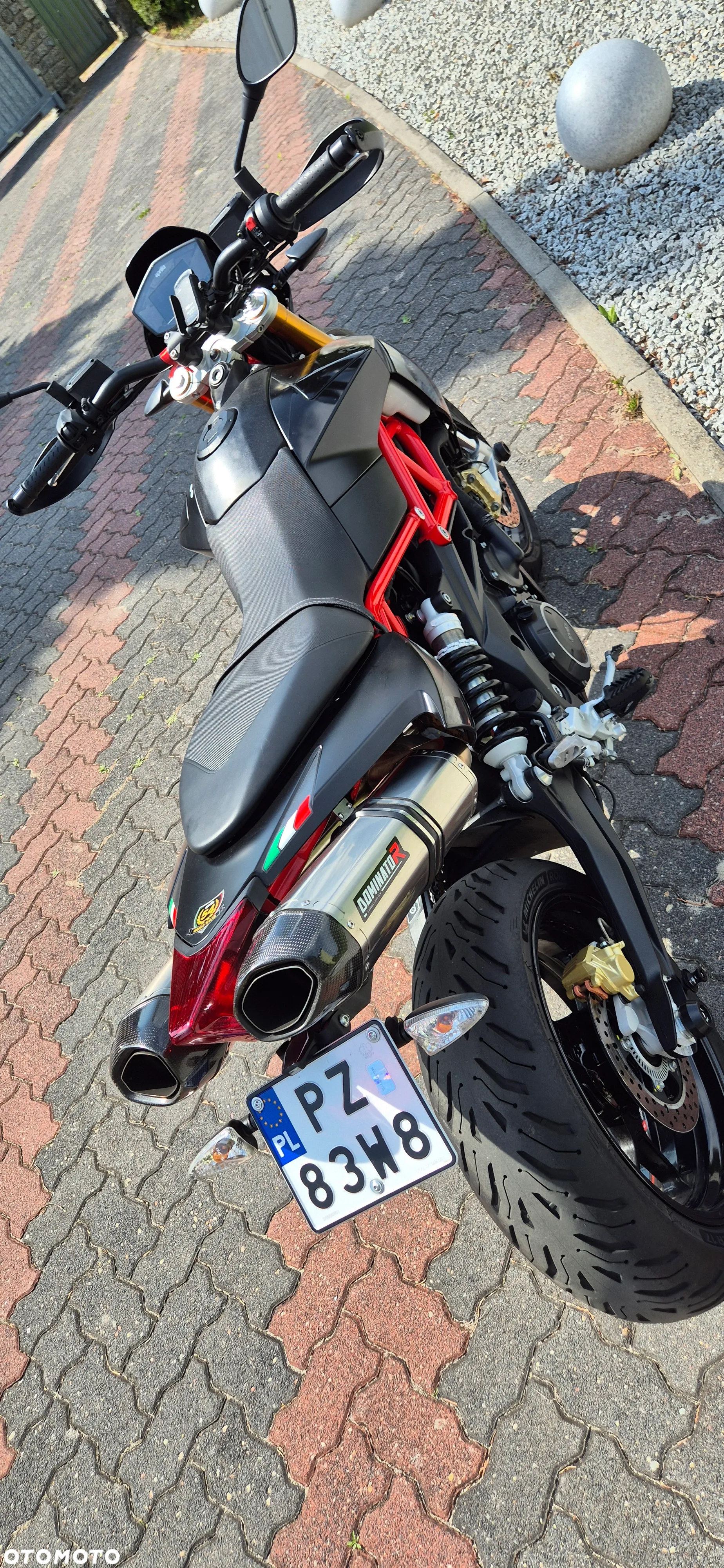 Aprilia Dorsoduro - 9