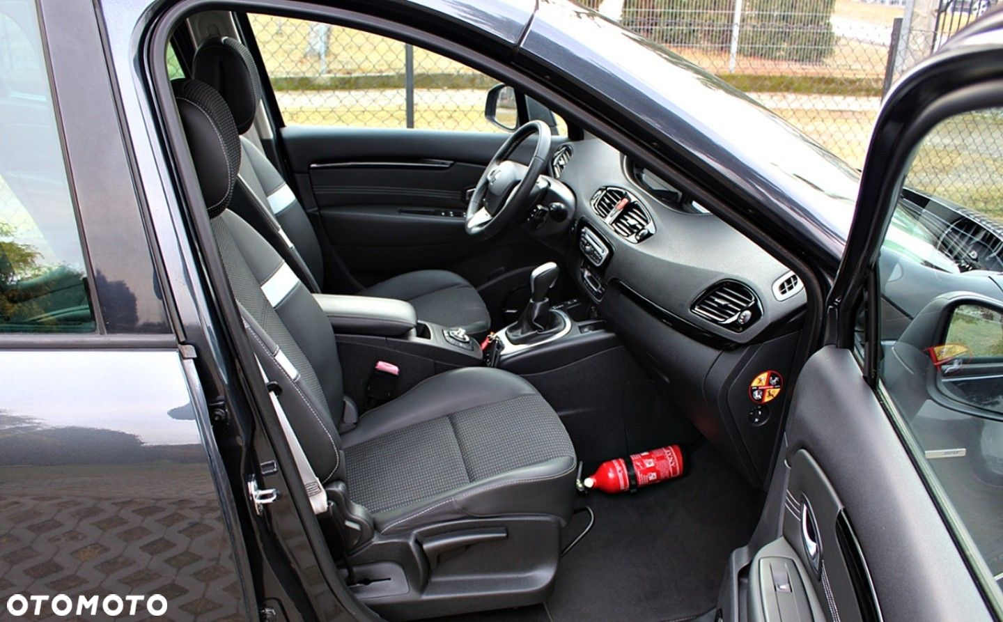 Renault Scenic - 16