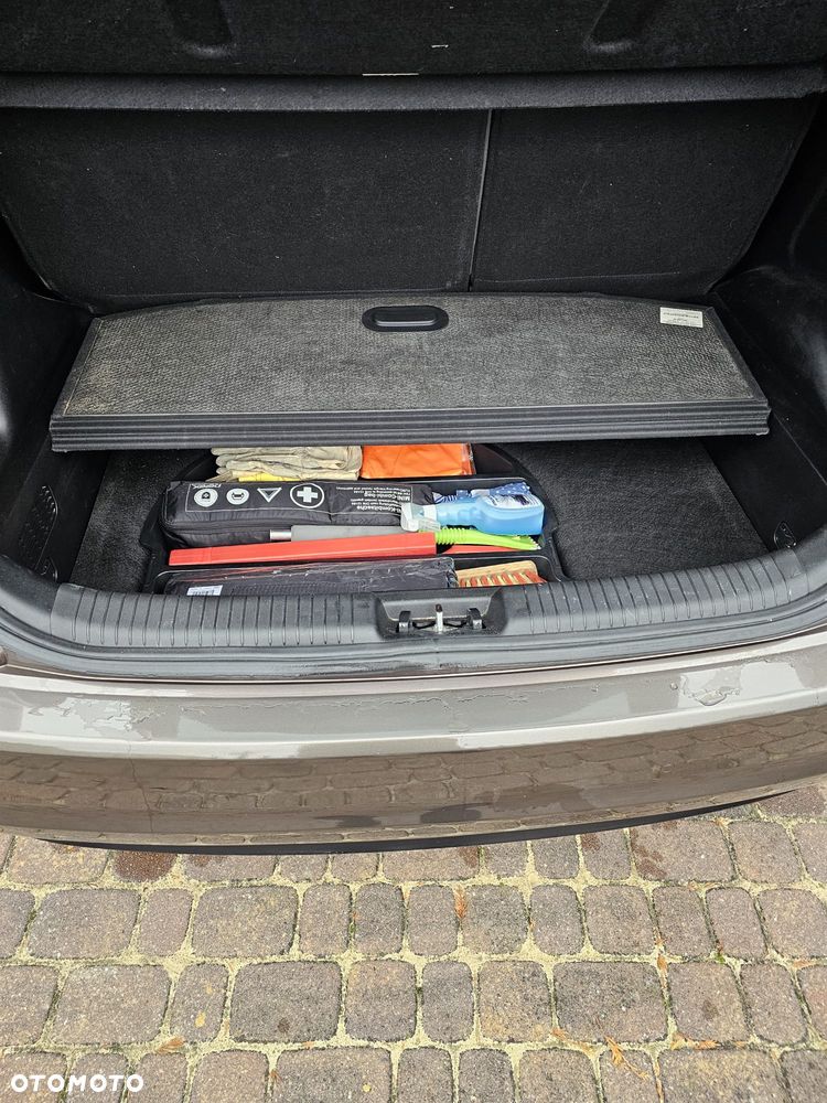 Kia Venga 1.4 L - 5