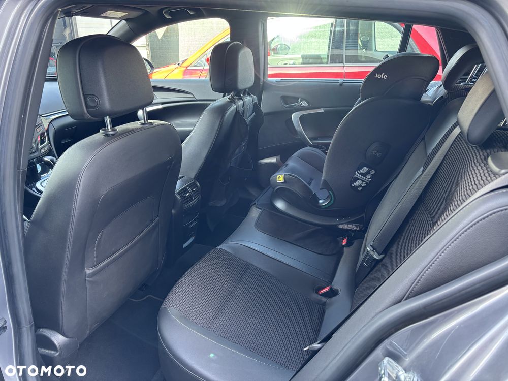 Opel Insignia 1.6 T Cosmo - 13