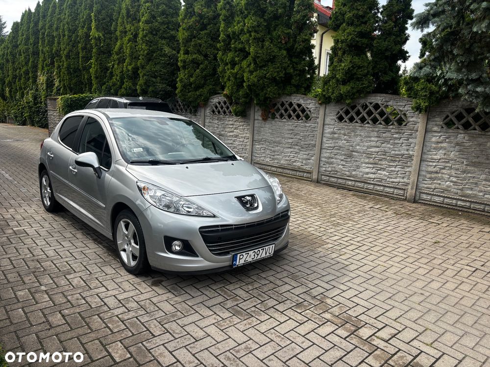 Peugeot 207 - 3