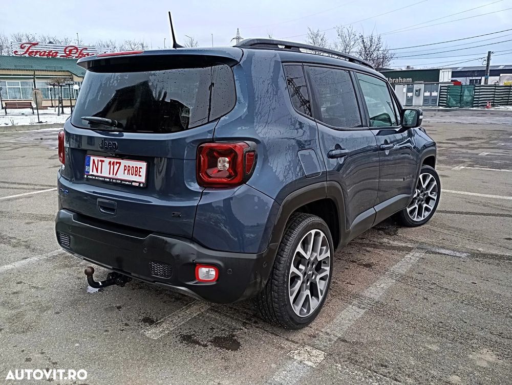 Jeep Renegade - 4