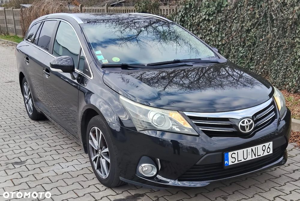 Toyota Avensis 2.0 D-4D Comfort - 8
