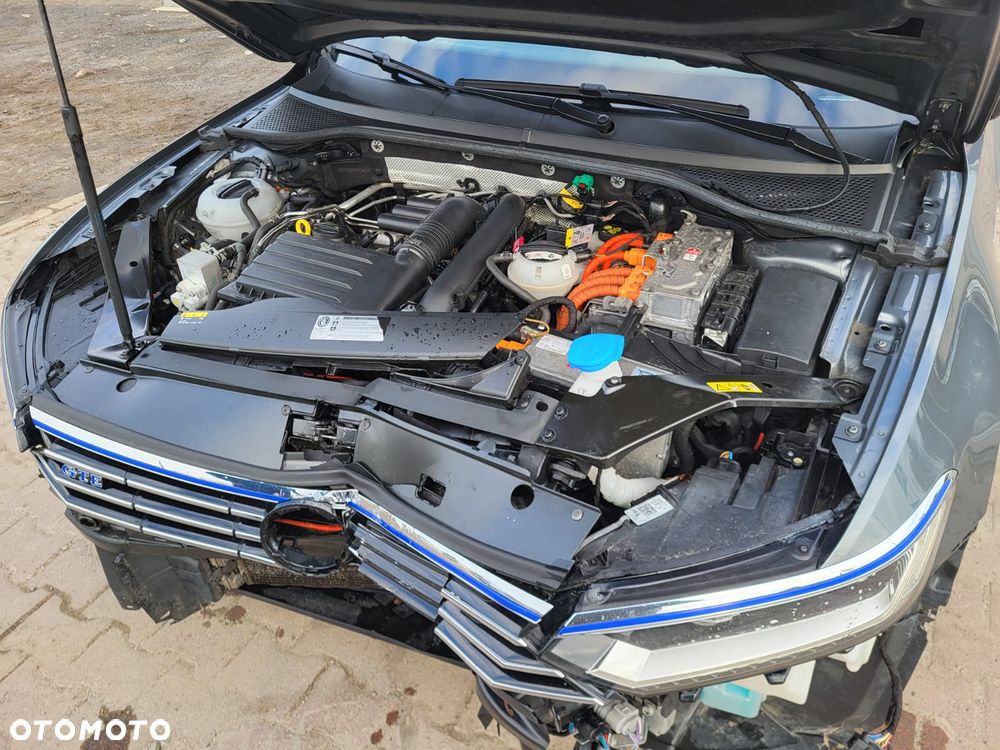 Volkswagen Passat - 27