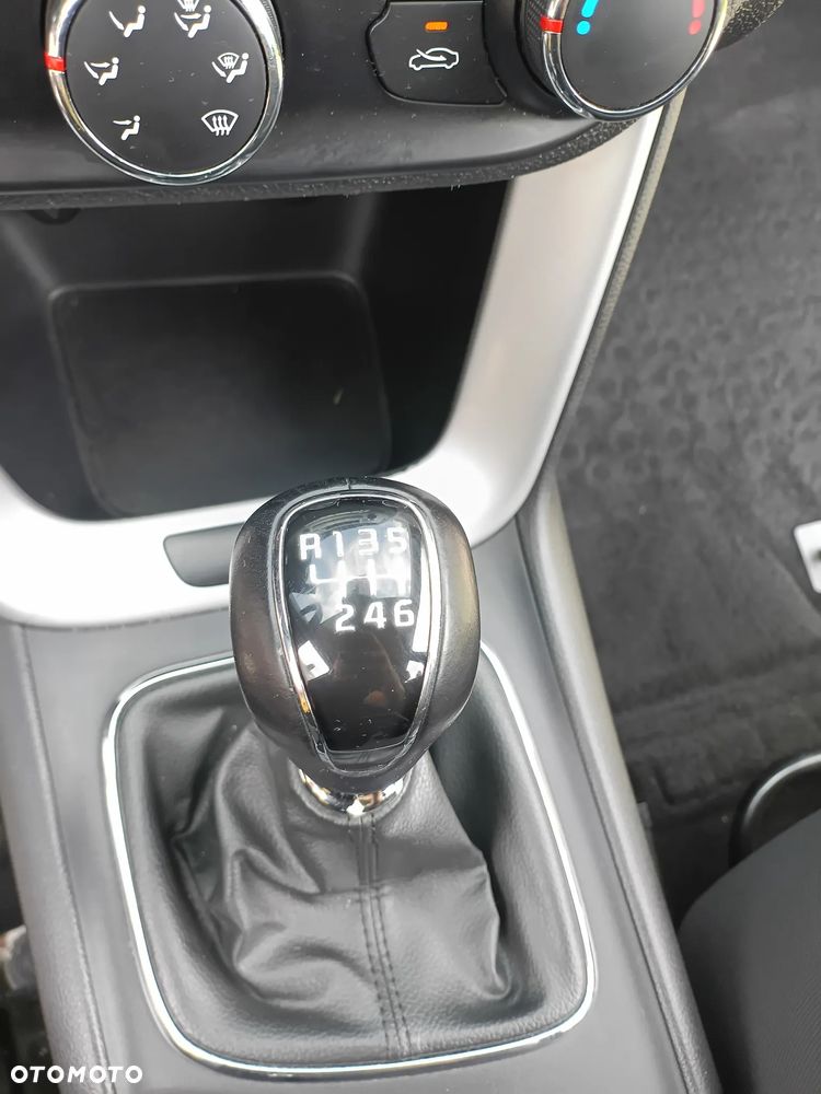 Kia Ceed 1.6 CRDi M - 11