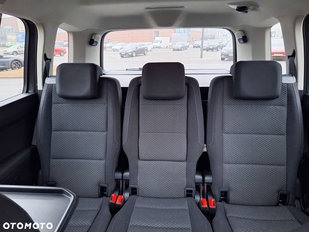 Volkswagen Touran 1.5 TSI EVO Comfortline Plus DSG - 25