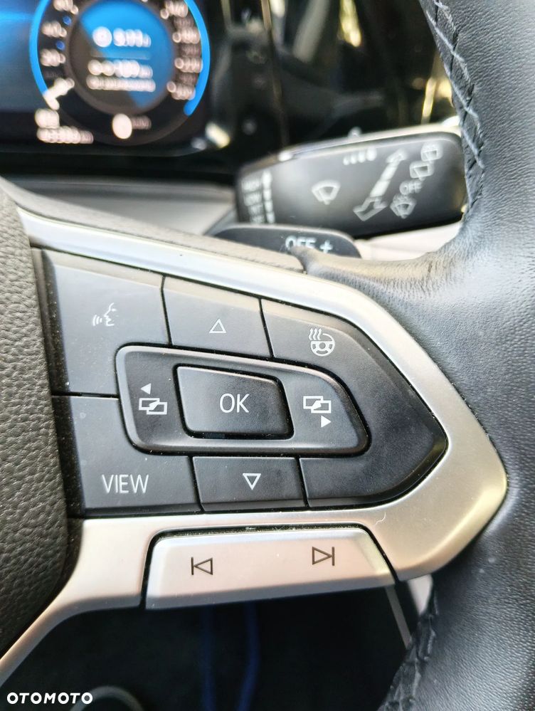 Volkswagen Golf 2.0 TDI Style DSG - 19