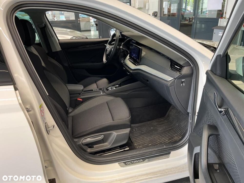 Skoda Octavia - 6