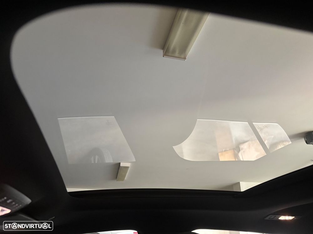 Mercedes-Benz A 250 e AMG Line - 6