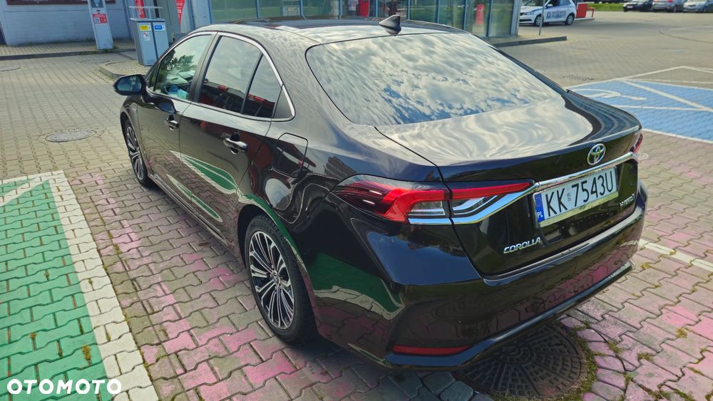 Toyota Corolla - 12