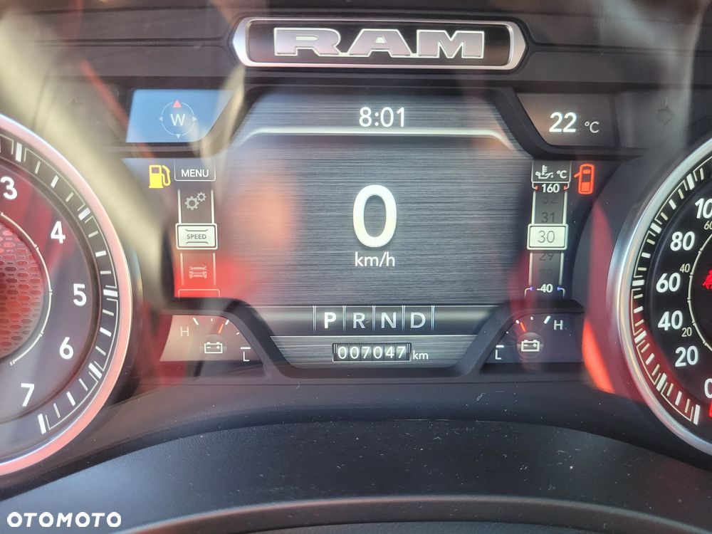 RAM 1500 5.7 Crew Cab Bighorn - 14