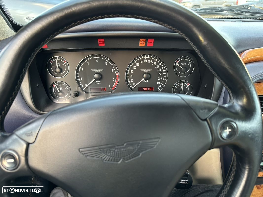 Aston Martin DB7 Vantage Volante - 16