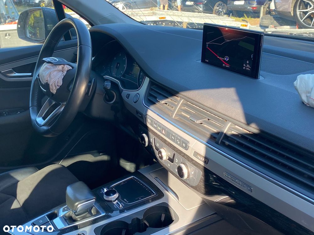 Audi Q7 50 TDI Quattro Tiptronic - 23