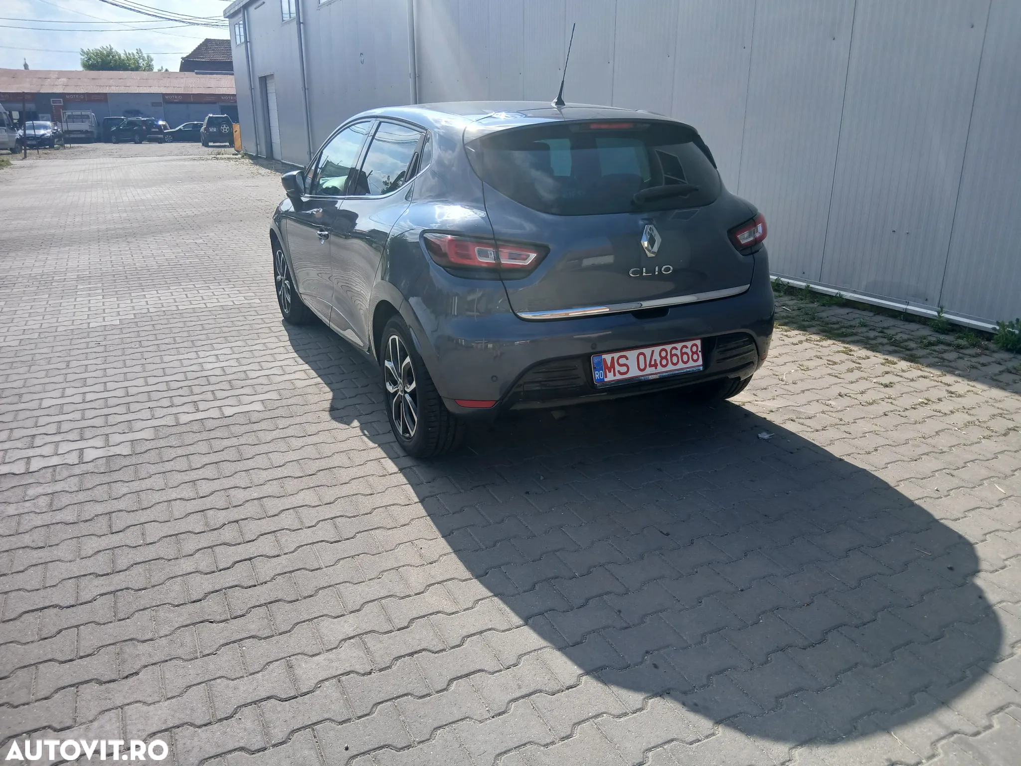 Renault Clio (Energy) TCe 90 Bose Edition - 4