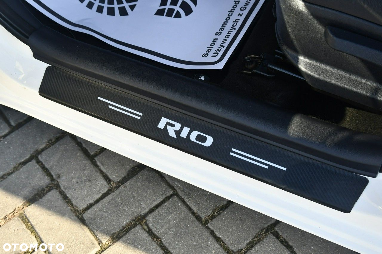 Kia Rio - 18