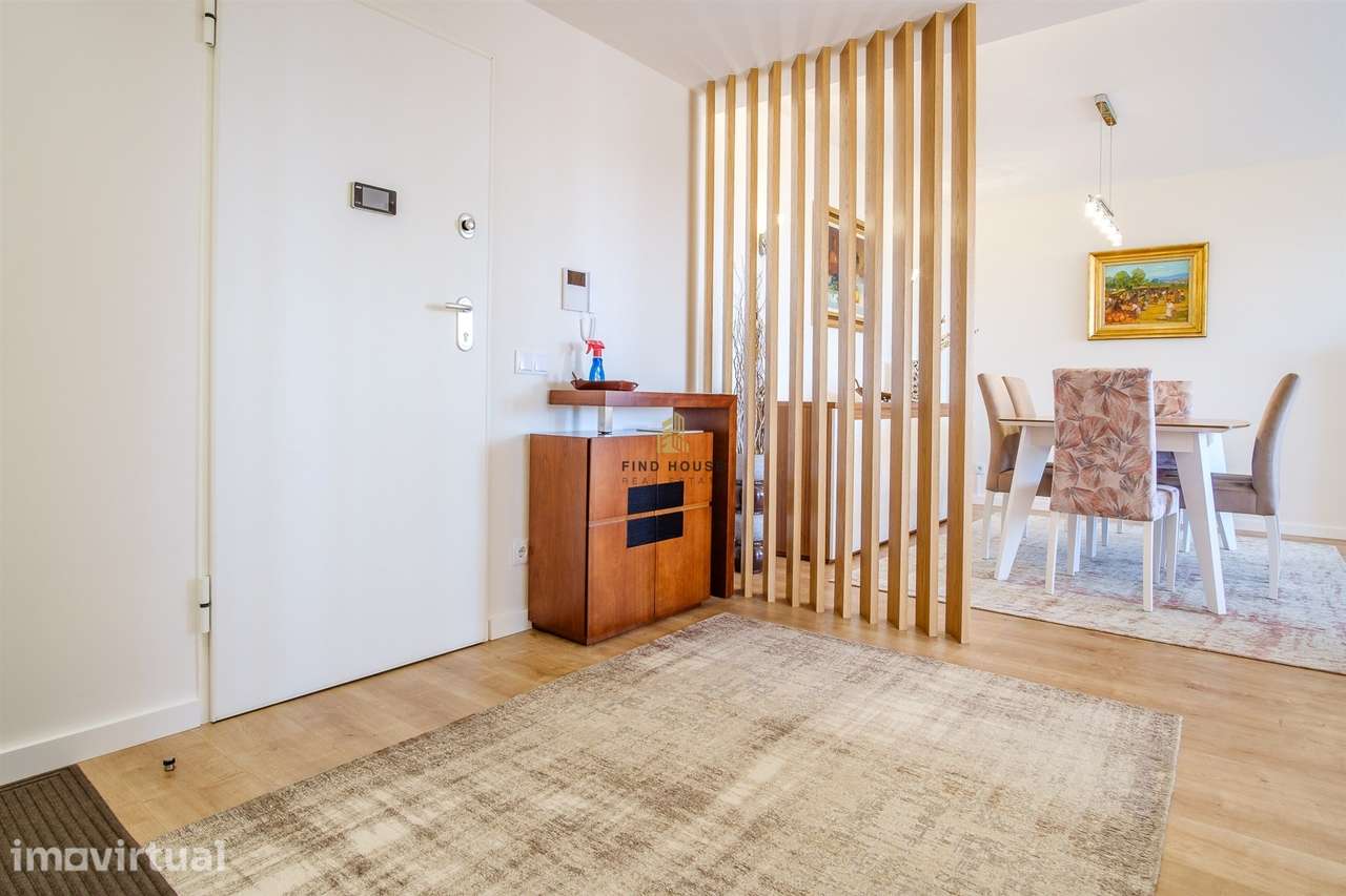 T2 com vista mar, garagem e arrecadação em Condomínio com piscina e ja - Grande imagem: 4/53