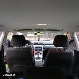 Volkswagen Passat - 7