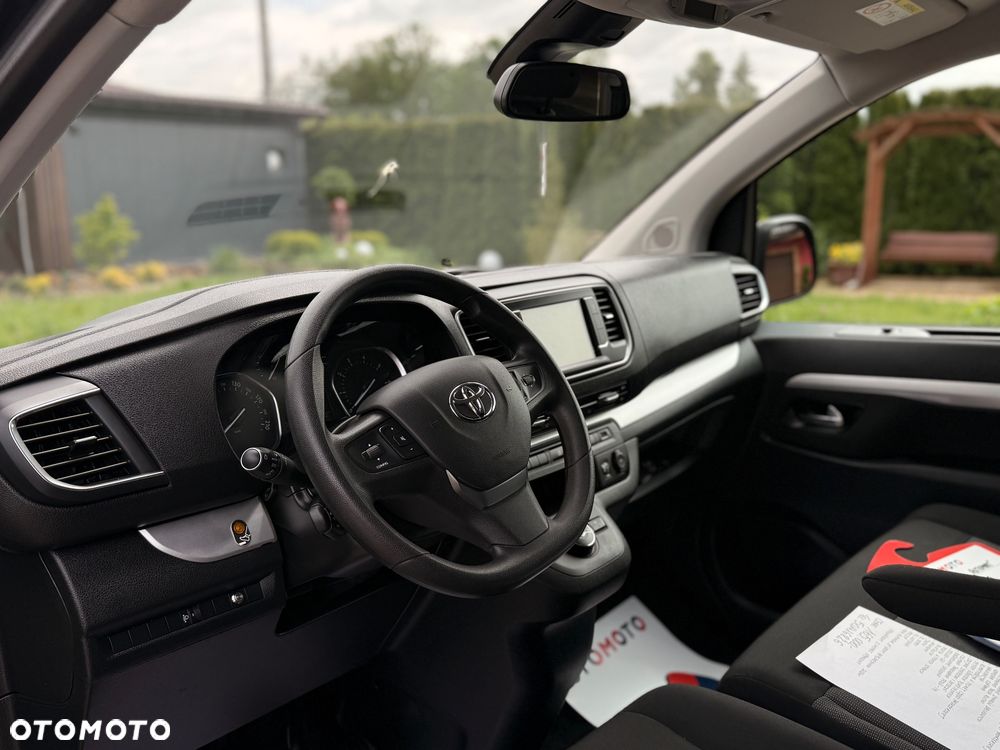 Toyota Proace Verso - 30