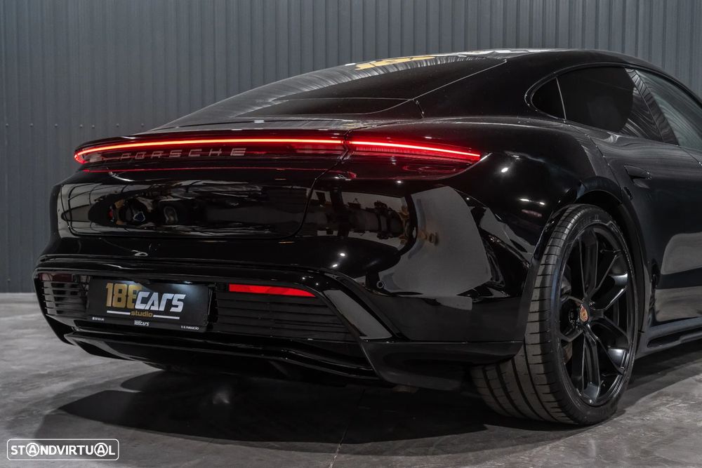 Porsche Taycan 4S Bateria Performance Plus - 49
