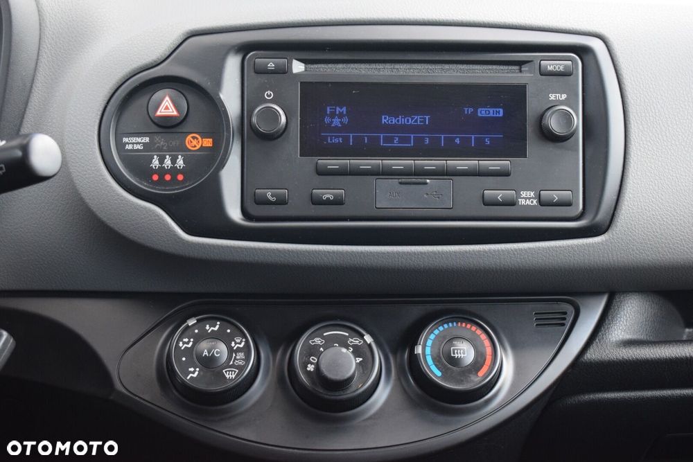 Toyota Yaris - 17