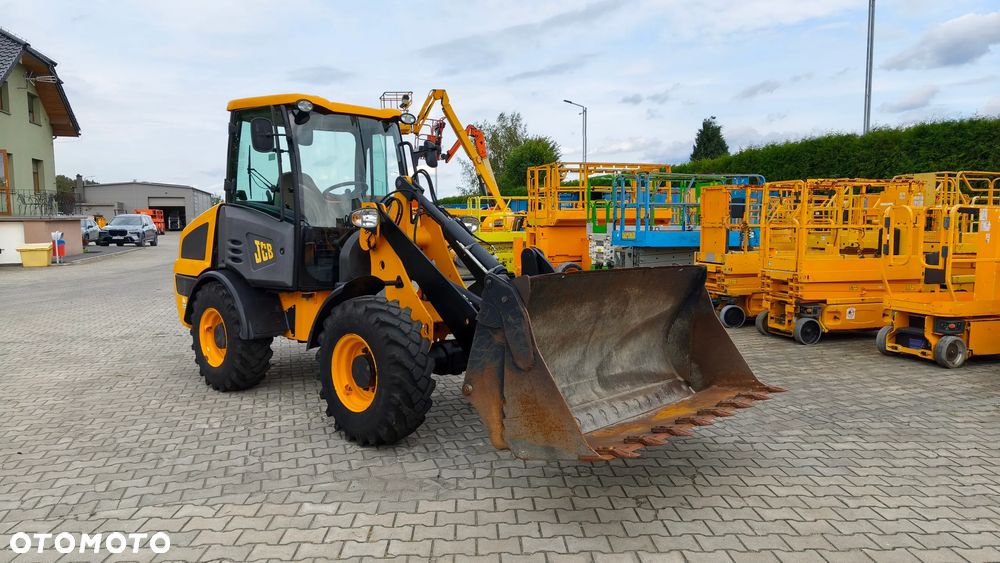 JCB 406 T4 - 4