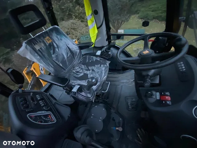 JCB 3cx - 9