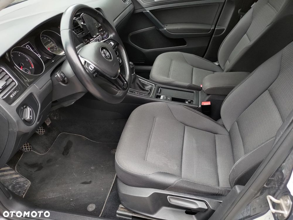 Volkswagen Golf 1.6 TDI (BlueMotion Technology) Comfortline - 11