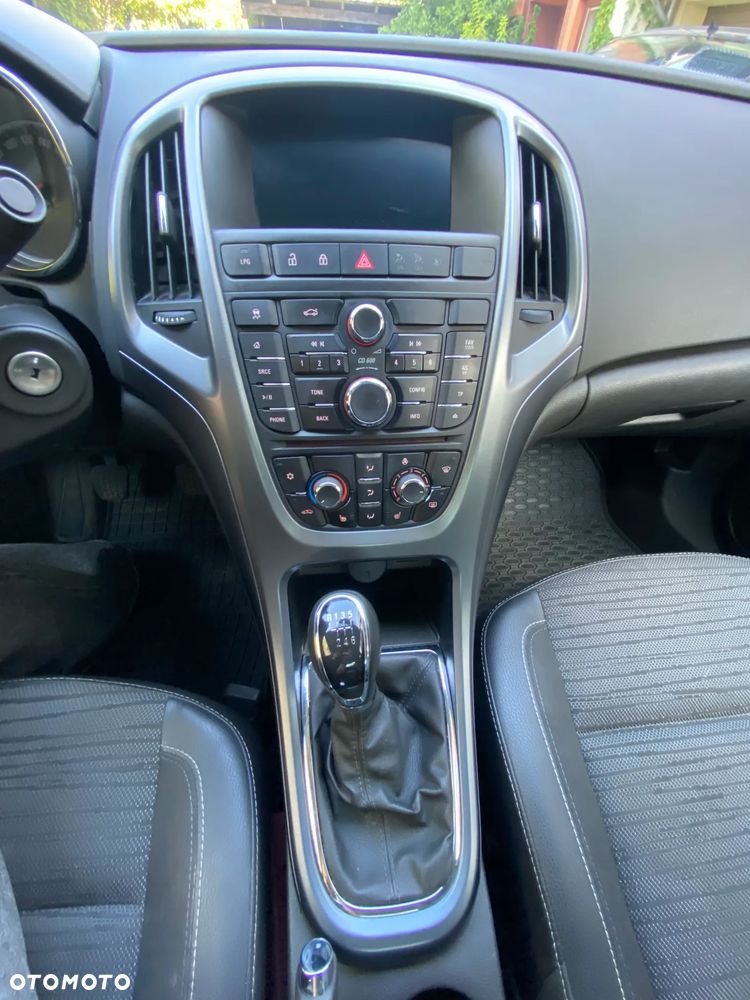 Opel Astra 1.4 T Active EU6 - 9