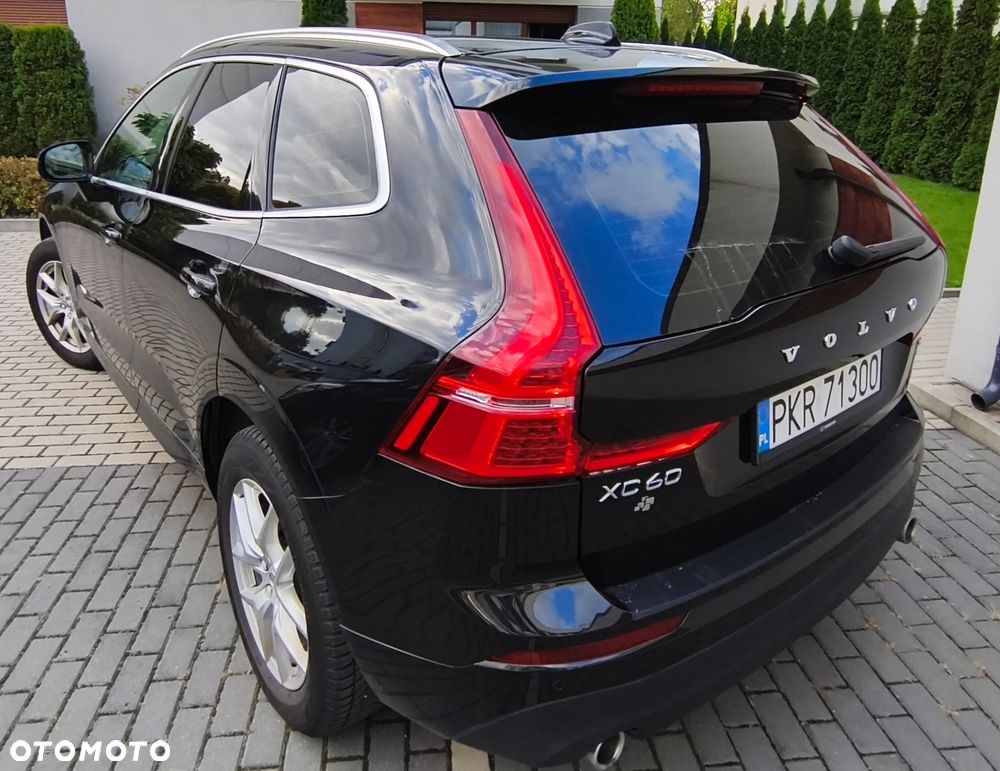 Volvo XC 60 D3 Momentum Pro - 11