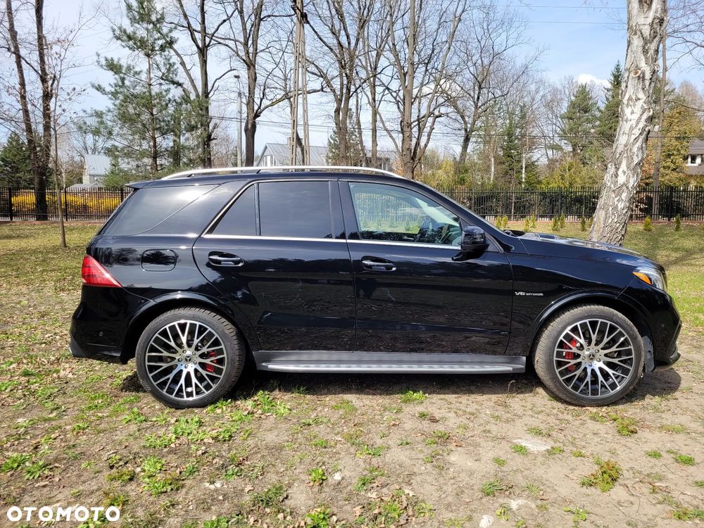 Mercedes-Benz GLE - 10